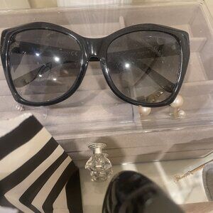 TOM FORD CAT EYE SUNGLASSES